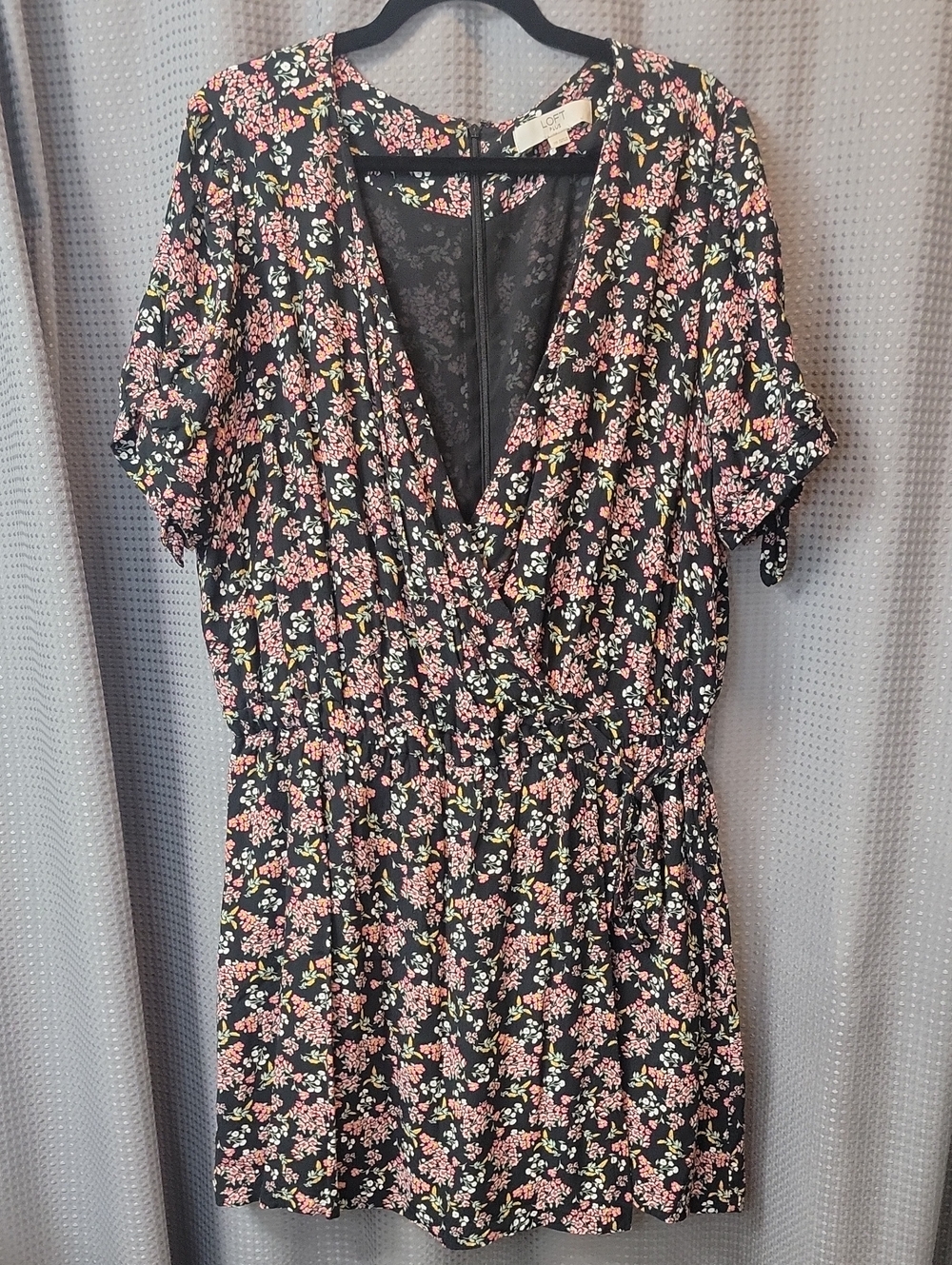 Ann Taylor LOFT Plus Floral Romper Size 20